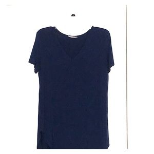 T Shirt with slight v neck